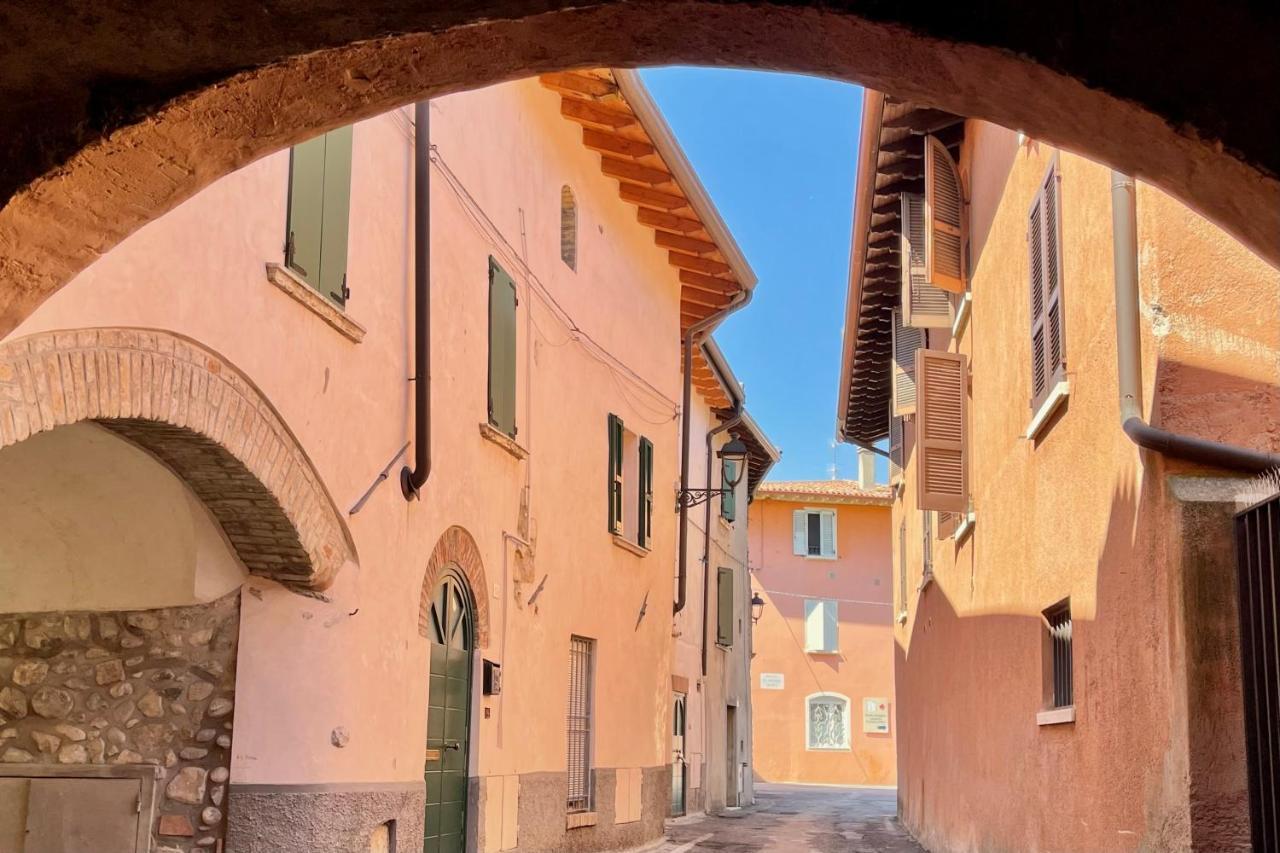 Appartement Borgo Dei Sogni à San Felice del Benaco Extérieur photo