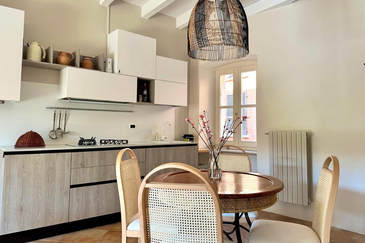 Appartement Borgo Dei Sogni à San Felice del Benaco Extérieur photo